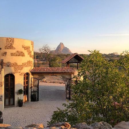 Suites Campestres Montebello แบร์นัล ภายนอก รูปภาพ