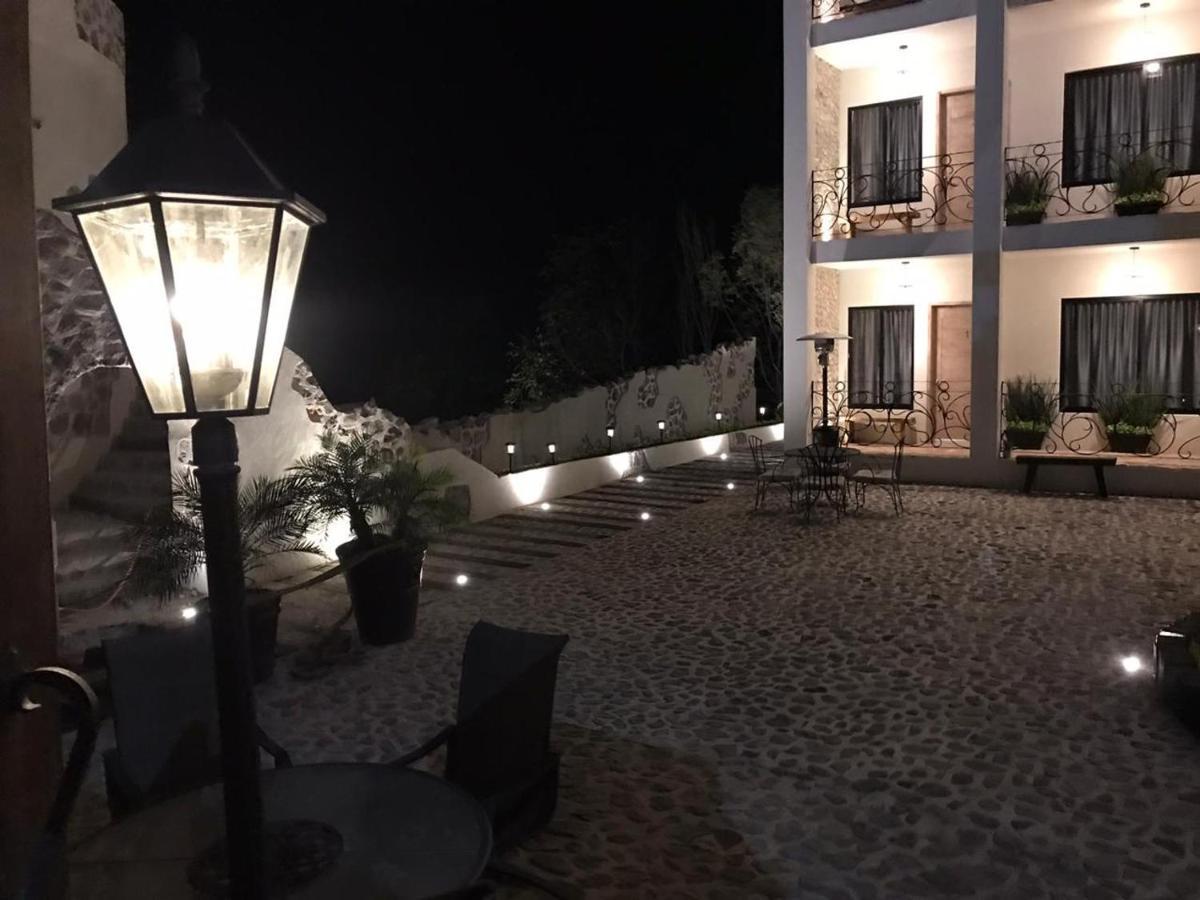Suites Campestres Montebello แบร์นัล ภายนอก รูปภาพ